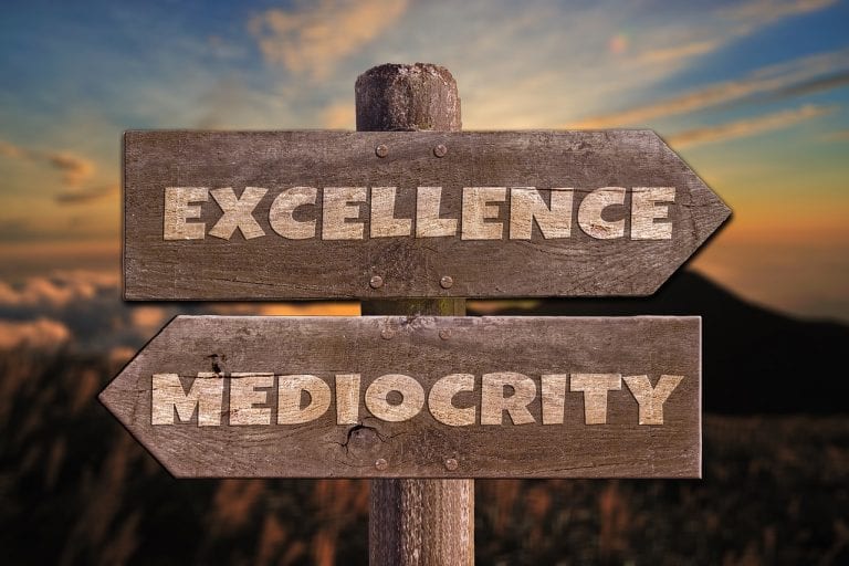 6 Habits of Mediocre People (Average People)