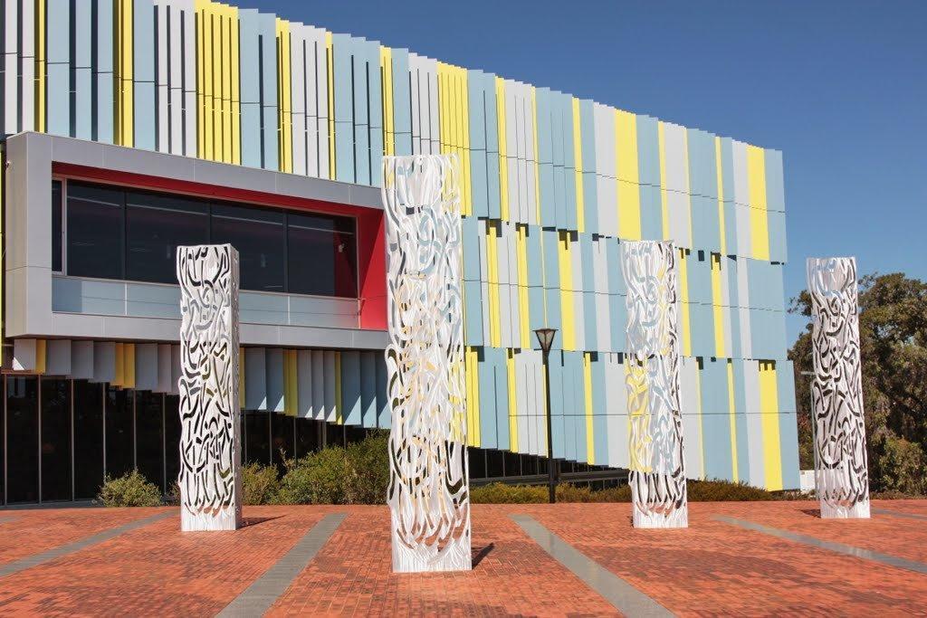 EDITH COWAN UNIVERSITY LIBRARY - JOONDALUP, AUSTRALIA